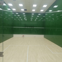 南京金陵頂豐健身中心全玻璃式壁球館